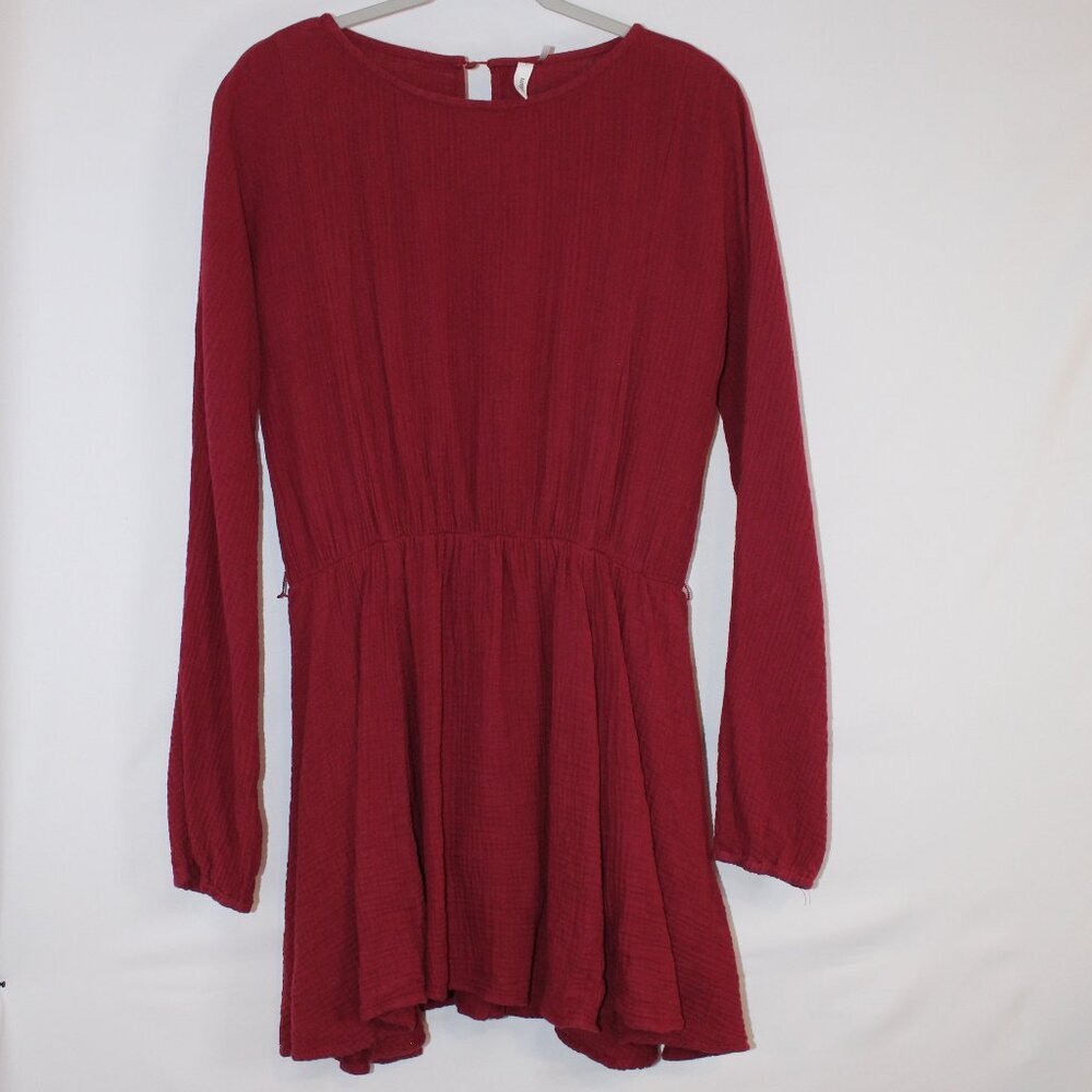 Glam burgundy‎ long sleeve cinched waist lined mini-length dress L